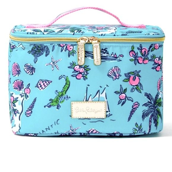 Lilly Pulitzer Handbags - Lilly Pulitzer Cosmetics Case Amalfi Blue Lilly's Roadtrip NWT